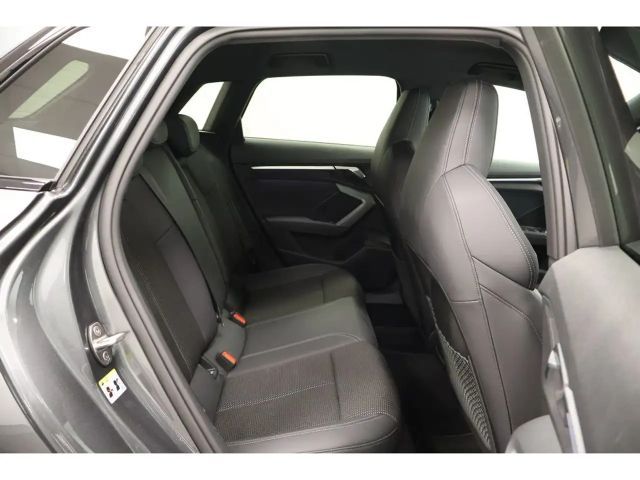 Audi A3 35 TFSI S-Line Sedan Sportback