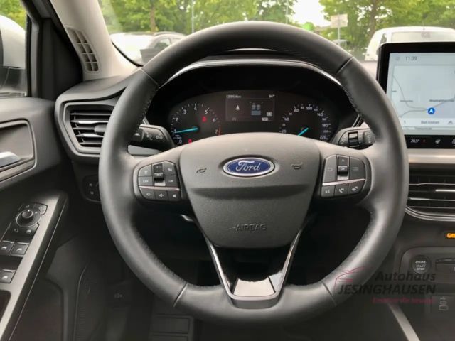 Ford Focus Titanium Wagon