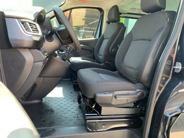 Renault Trafic Blue Combi Evolution dCi 150