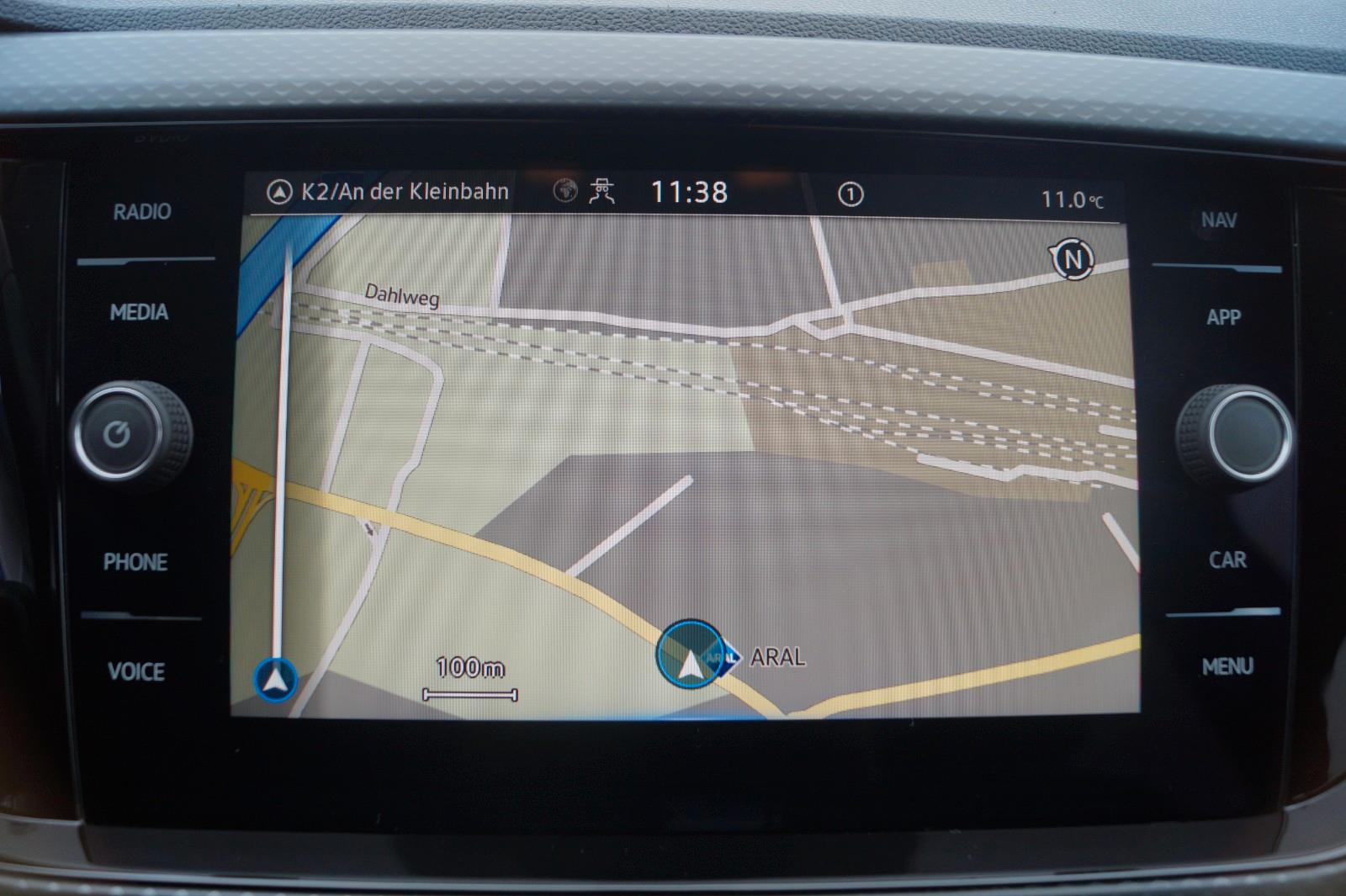 Volkswagen T-Cross *1.Hand*Navi*AHK*Front*Kamera*SHZ*DAB*