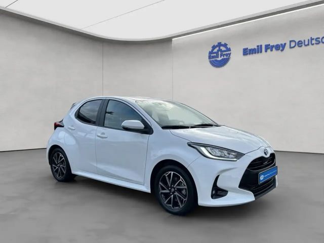 Toyota Yaris Hybride Team D VVT-i