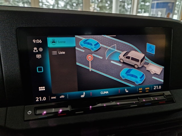 Volkswagen Caddy 2.0 TDI DSG Maxi