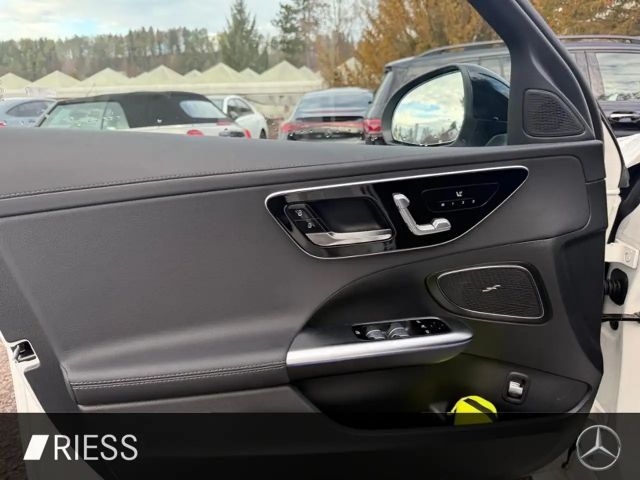 Mercedes-Benz C 300 Sedan