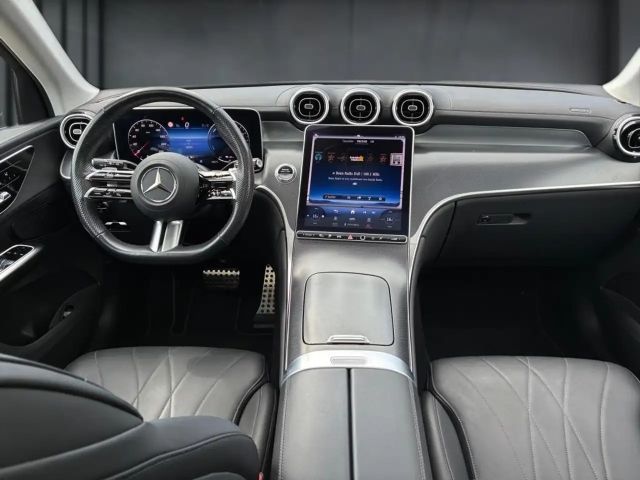 Mercedes-Benz GLC 300 4MATIC AMG Line