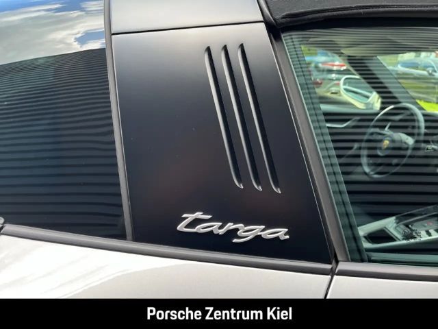 Porsche 992 4S Coupé Targa