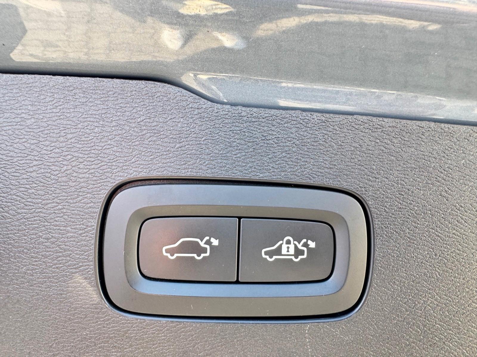 Volvo V60 AWD Polestar Recharge T8