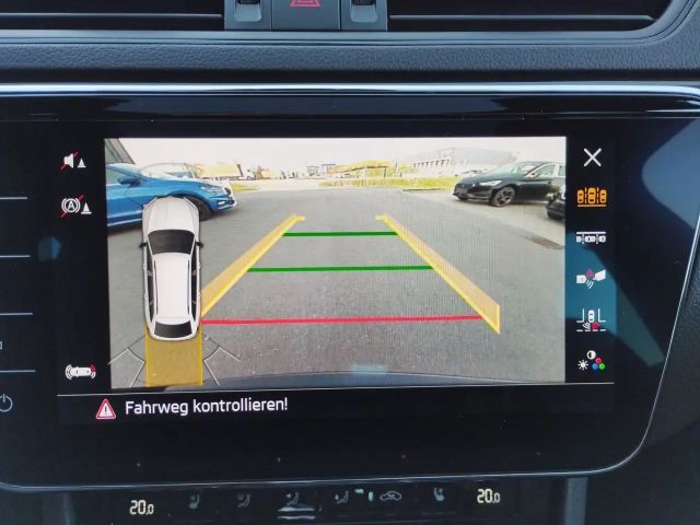 Skoda Superb 2.0 TDI 4x4 Combi Sportline