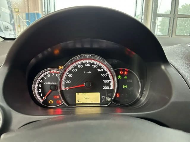 Mitsubishi Space Star Star