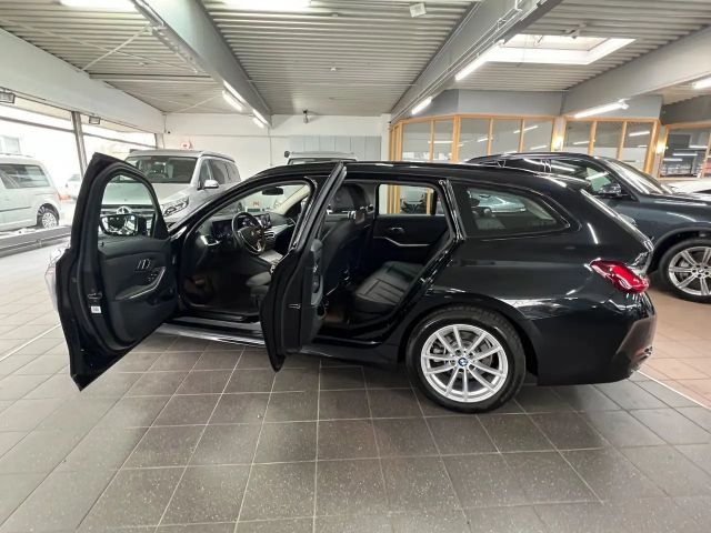BMW 318 318d Touring