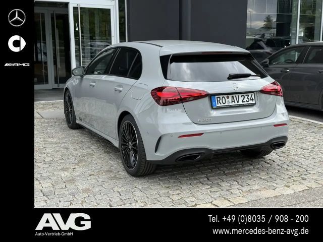 Mercedes-Benz A 200 AMG Line