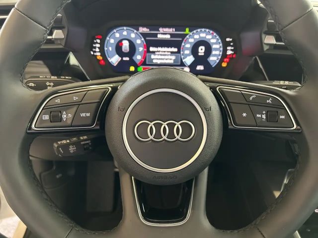 Audi A3 30 TFSI Sedan