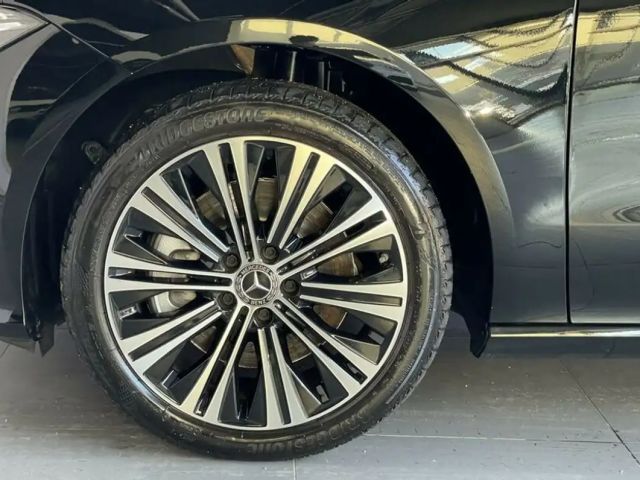 Mercedes-Benz CLA 250 CLA 250 e Sedan