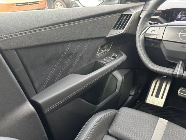 Opel Grandland X Opel Grandland Electric 325PS