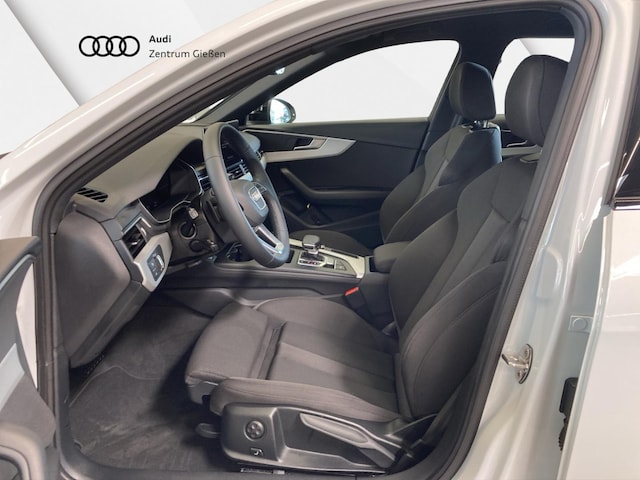 Audi A4 40 TDI Avant S-Line S-Tronic
