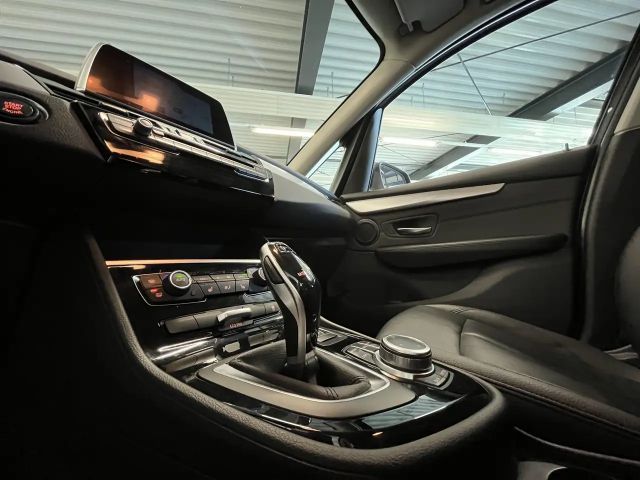 BMW 218 218d Active Tourer xDrive