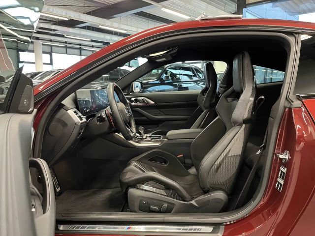 BMW M4 Competition Coupé M-Sport