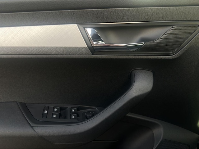 Skoda Karoq 1.5 TSI Selection