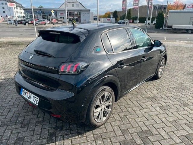 Peugeot E-208 Allure Pack