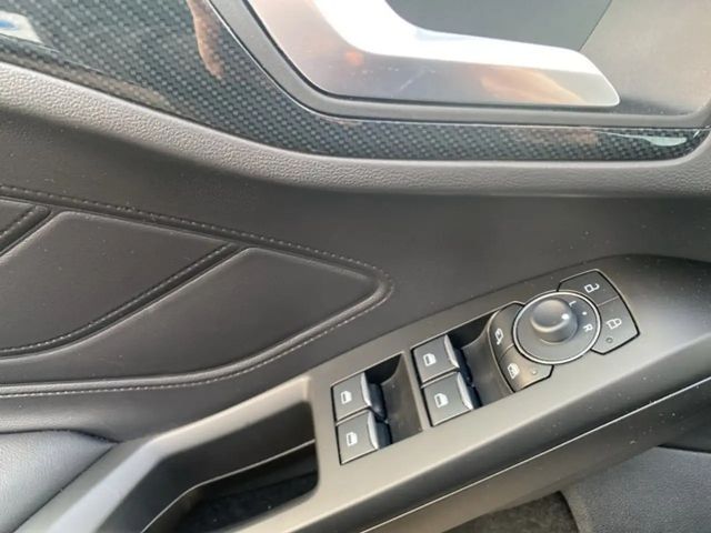 Ford Focus EcoBoost ST Line Wagon