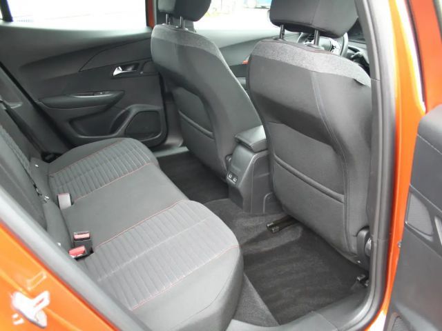 Peugeot E-2008 Active Pack