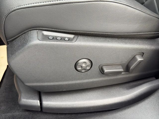 DS DS 7 Crossback E-Tense Mobiles