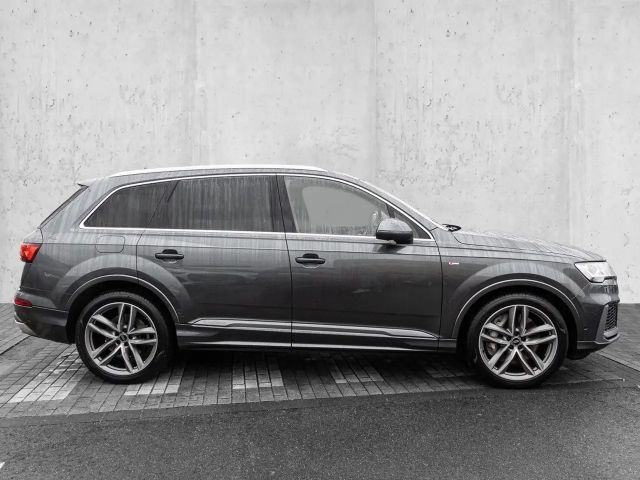 Audi Q7 3.0 TFSI Hybride S-Line
