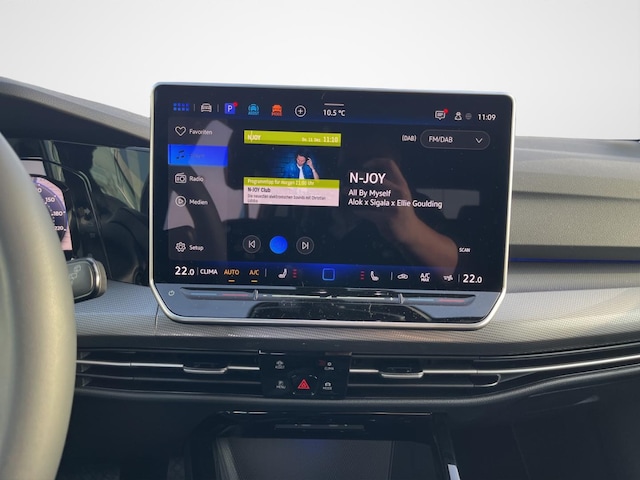 Volkswagen Golf DSG Style Variant