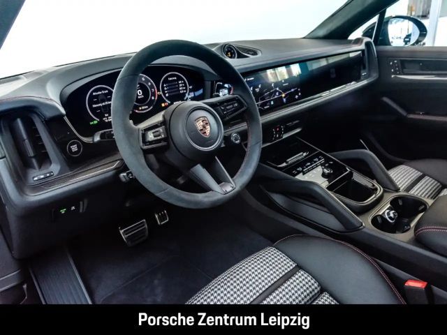 Porsche Cayenne Coupé GTS