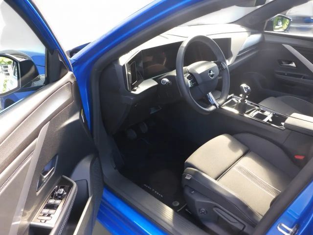 Opel Astra GS-Line Grand Sport