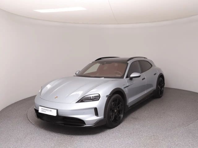 Porsche Taycan 4 Cross Turismo
