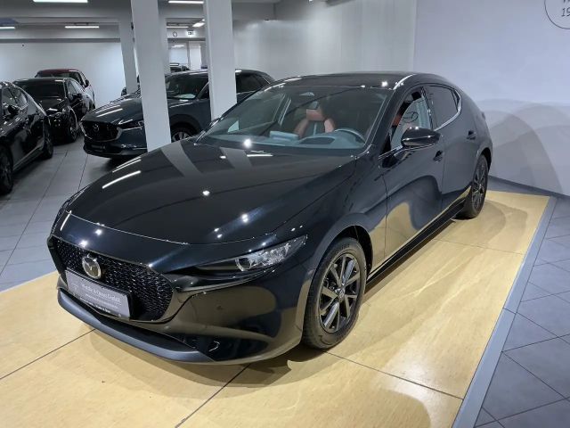 Mazda 3 Lim. 5-trg. Nagisa Automatik Winterräder
