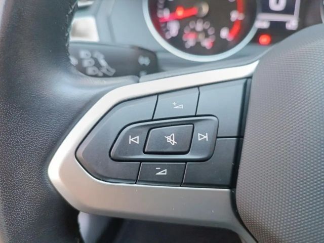 Volkswagen Passat 1.5 TSI Variant