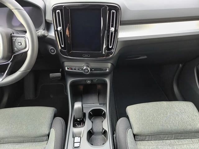 Volvo XC40 B3 Benzin ACC / BLIS / AHK