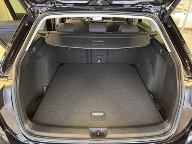 Volkswagen Golf 1.5 eTSI Golf VIII Variant