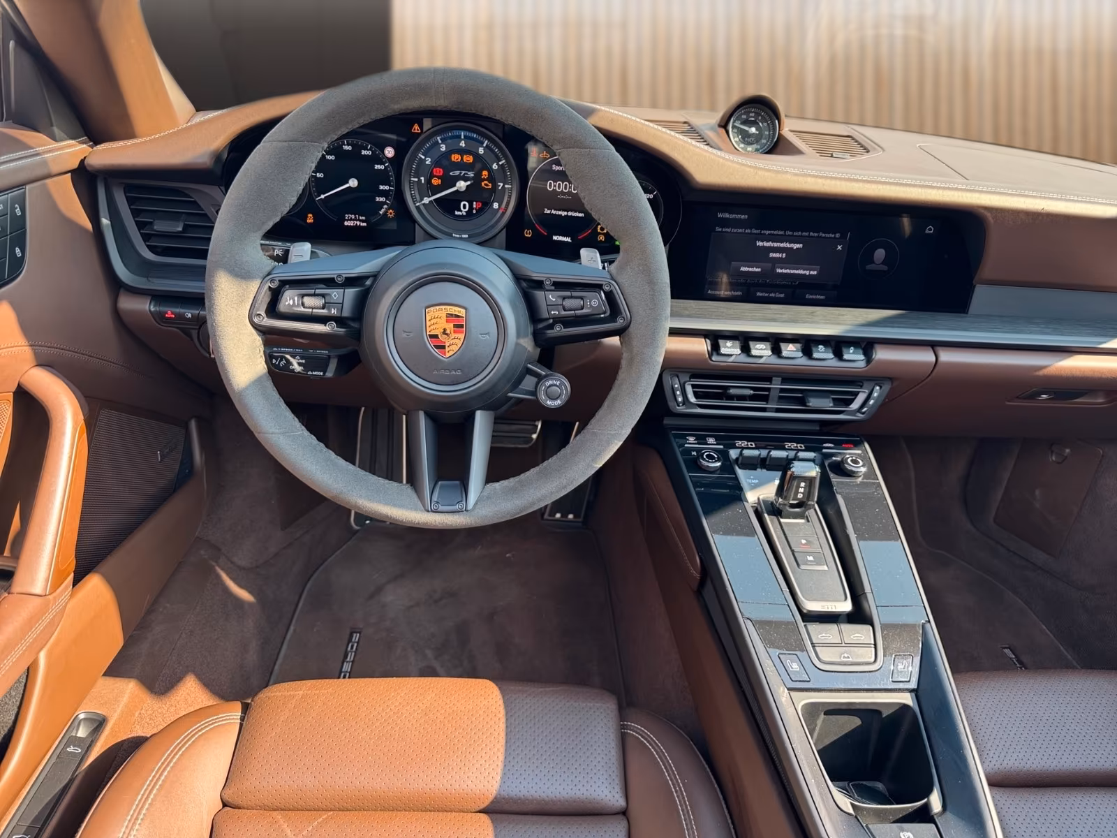 Porsche 911 992 Cabriolet Carrera GTS