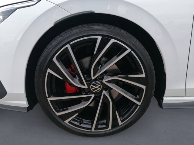 Volkswagen Golf 2.0 TDI DSG Golf VIII