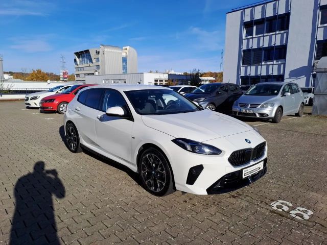 BMW 118 118d M-Sport Sedan