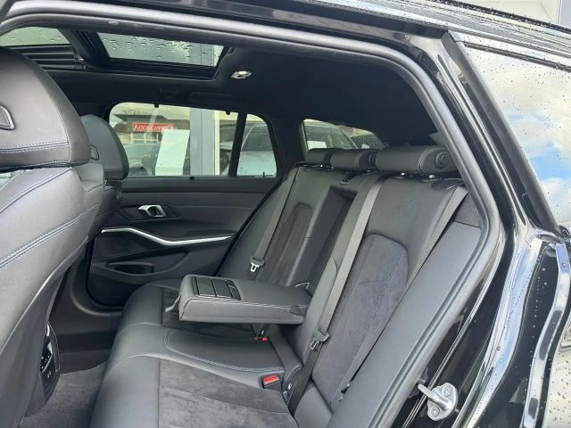 BMW 318 318i M-Sport Touring