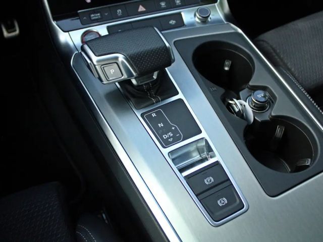 Audi S6 Quattro Sedan