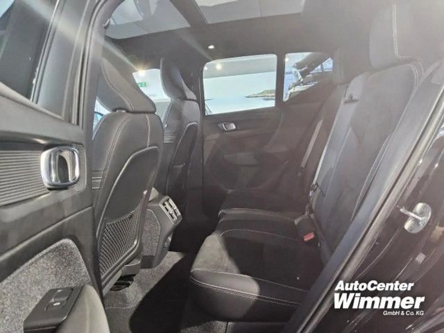 Volvo XC40 AWD Dark Ultimate