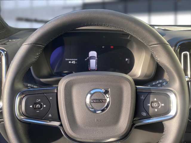 Volvo XC40 XC40 Navi LED Klima Standhzg Einparkhilfe el. Fenster
