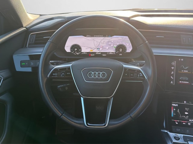 Audi e-tron 50 Quattro