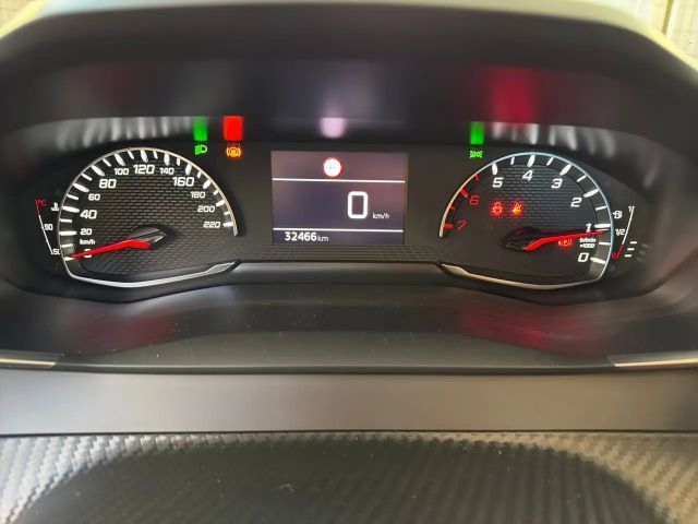 Peugeot 2008 Active Pack PureTech