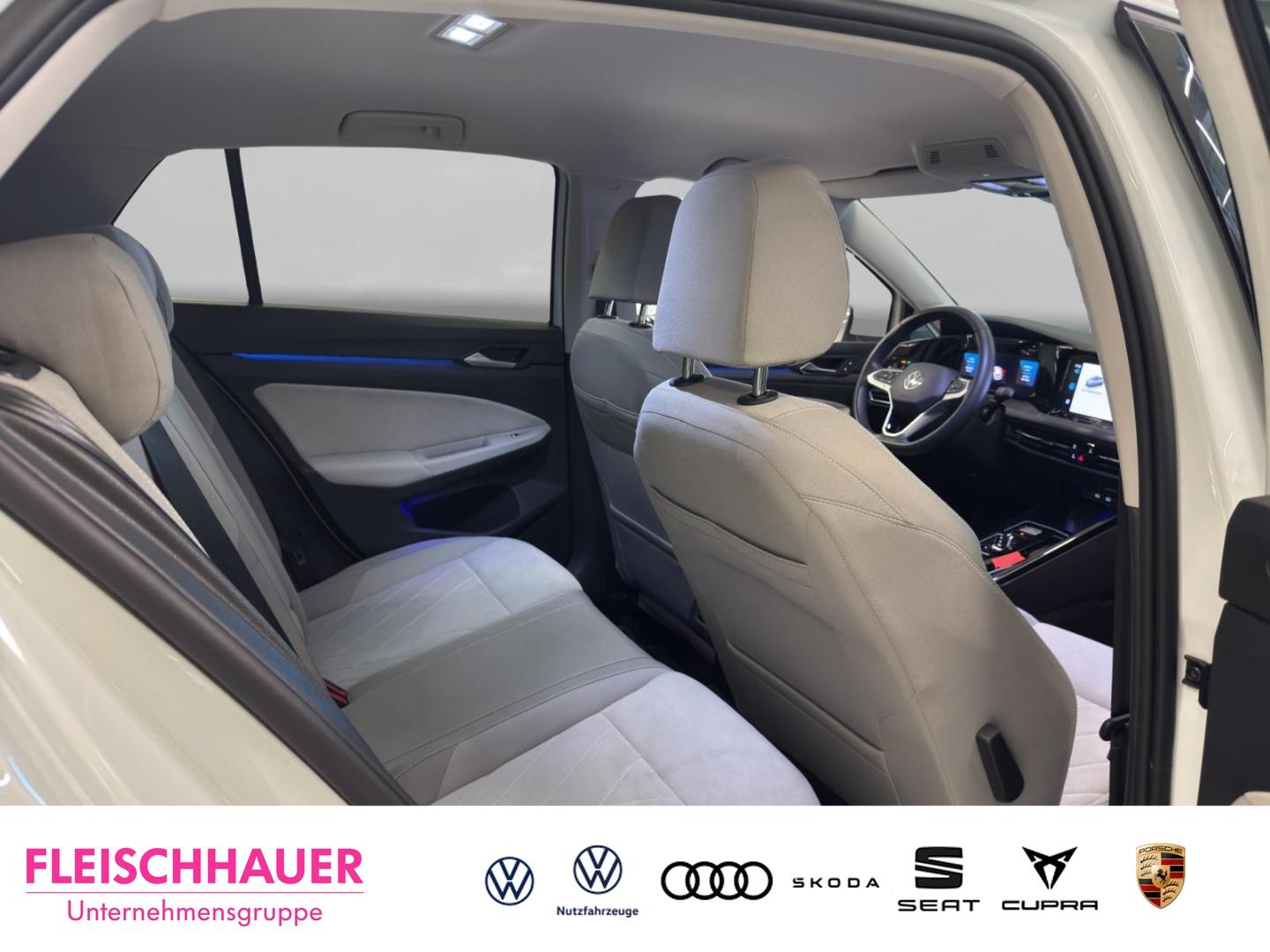 Volkswagen Golf 1.5 eTSI Golf VIII Style