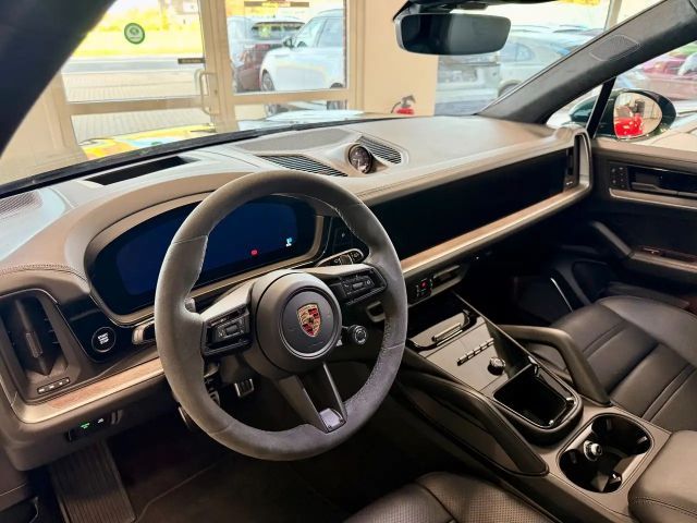 Porsche Cayenne E-Hybrid Turbo