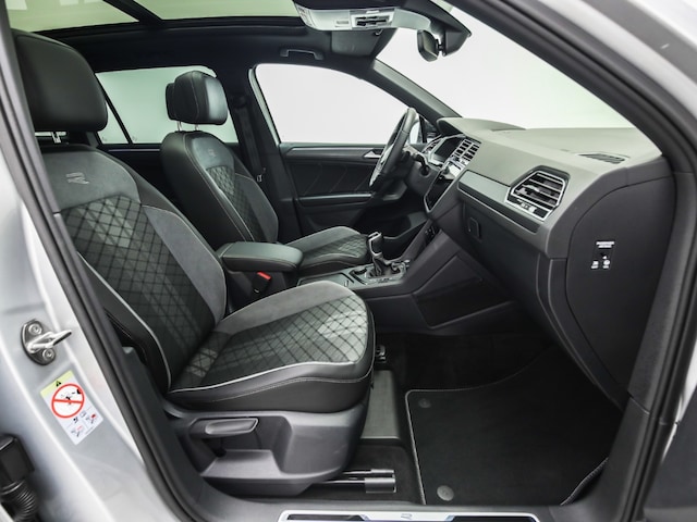 Volkswagen Tiguan R-Line Style