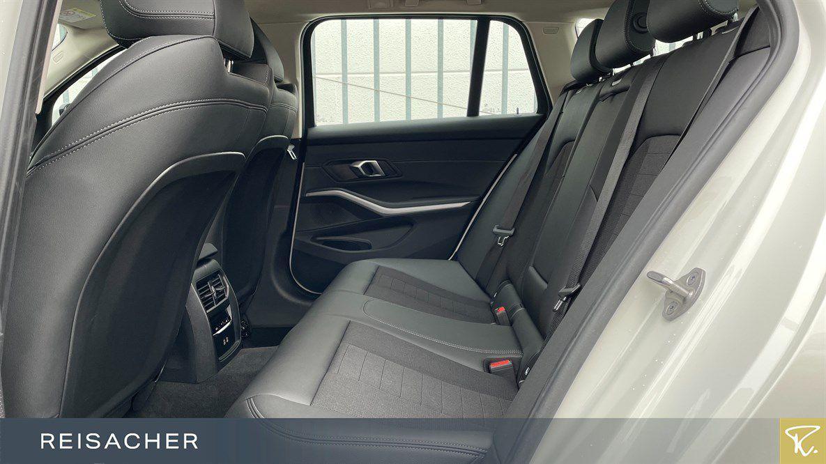 BMW 320 320i Touring