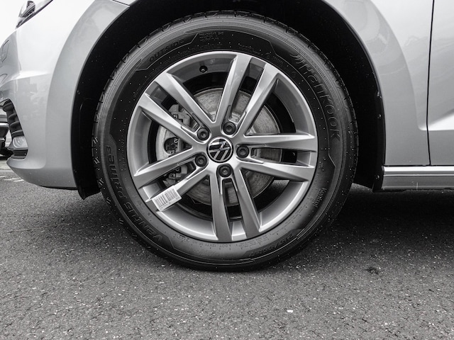 Volkswagen Touran 1.5 TSI