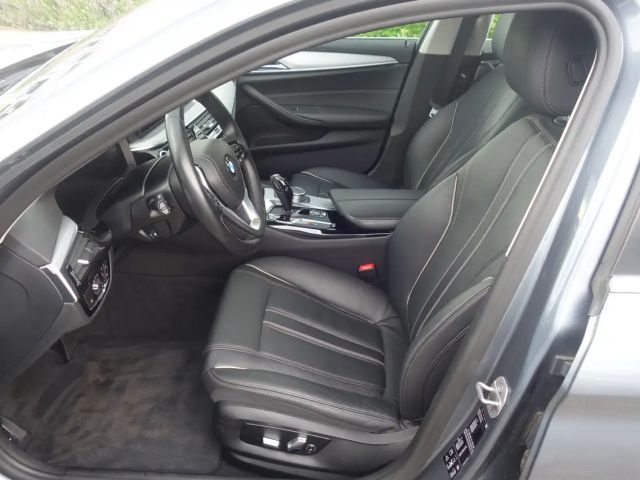 BMW 530 530d Touring xDrive