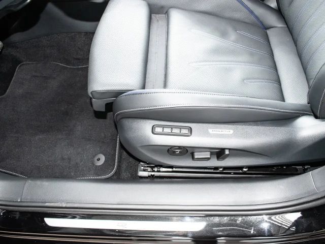 Volkswagen Passat DSG R-Line